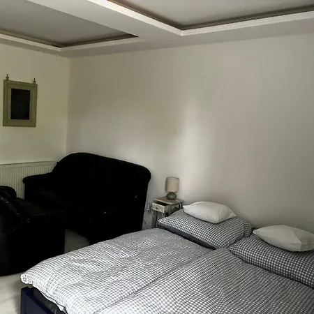 Bezso Apartment *