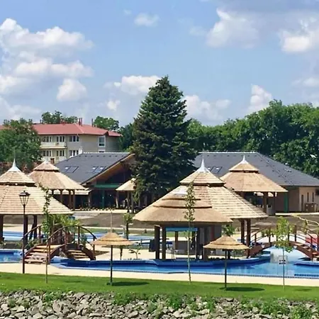 アパート Bezso *